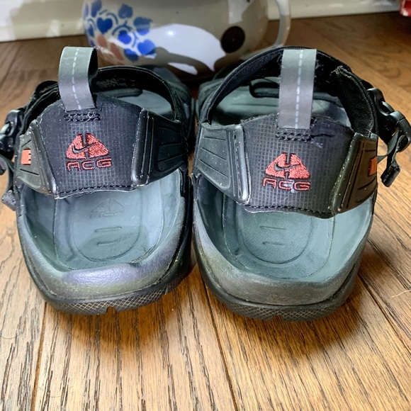 Vintage 90s Nike AGG sandals - Picture 7 of 10